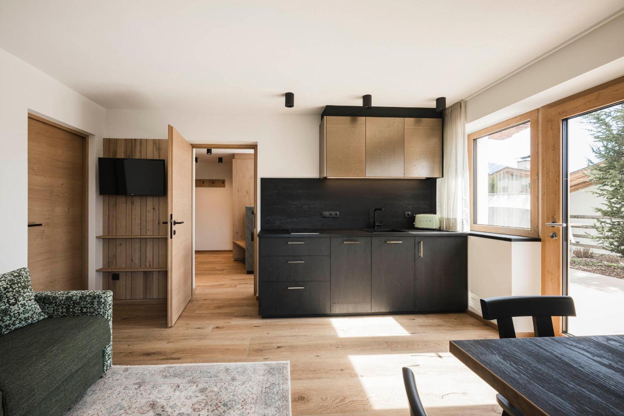 Pension Haus Tirol Лайон Екстер'єр фото