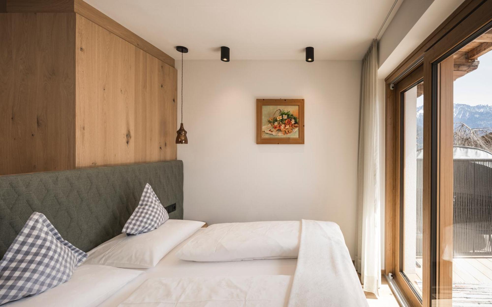 Pension Haus Tirol Лайон Екстер'єр фото